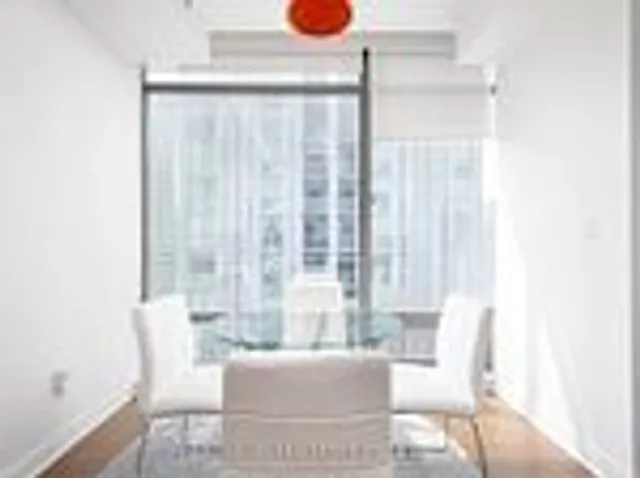 Additional image 7 of 18 Yorkville Ave Unit 2403