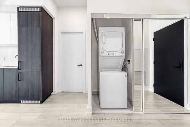 Additional image 25 of 500 Dupont St Unit PH10