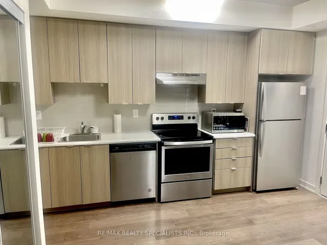Additional image 2 of 70 ORCHID PLACE Dr Unit 14