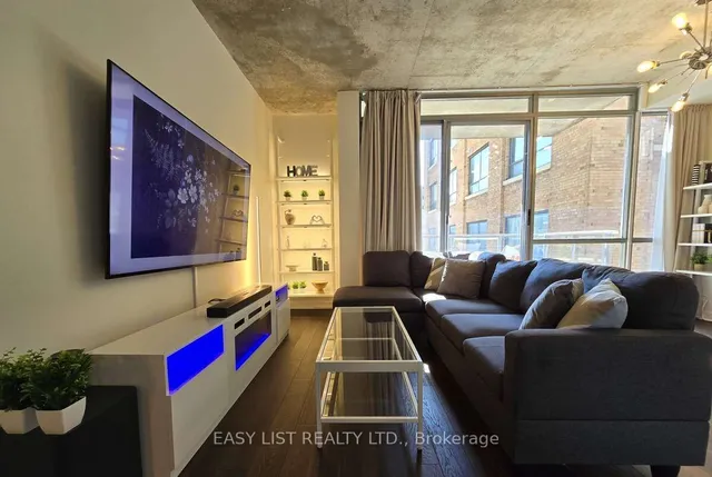 Additional image 5 of 36 Charlotte St Unit 501