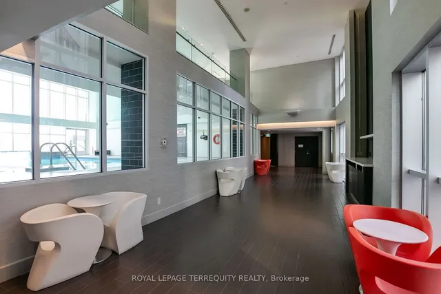 Additional image 36 of 8 York St Unit 3604