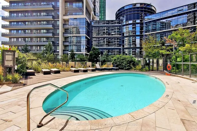 Additional image 6 of 2 Anndale Dr Unit 411