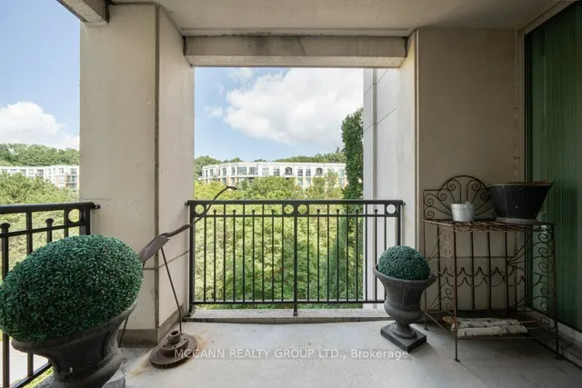 Additional image 20 of 18 William Carson Cres Unit 614