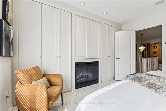 Additional image 21 of 218 River St