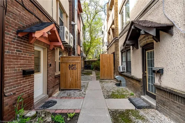 Additional image 40 of 9 Humewood Dr Unit Bldg 1