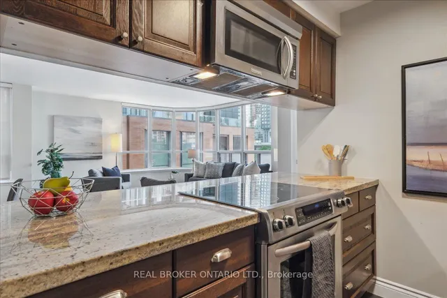 Additional image 16 of 25 Maitland St Unit 409