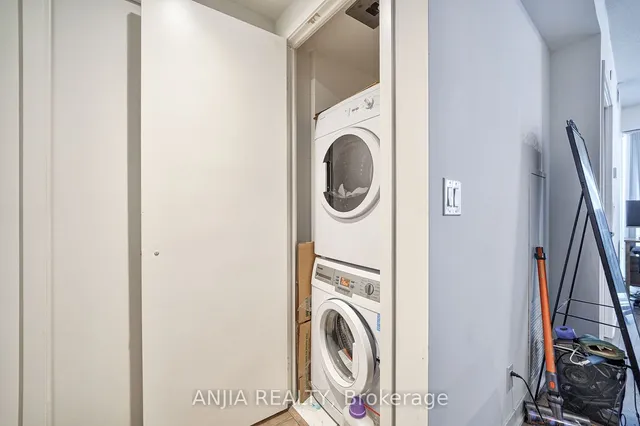 Additional image 20 of 100 Harbour St Unit 4106