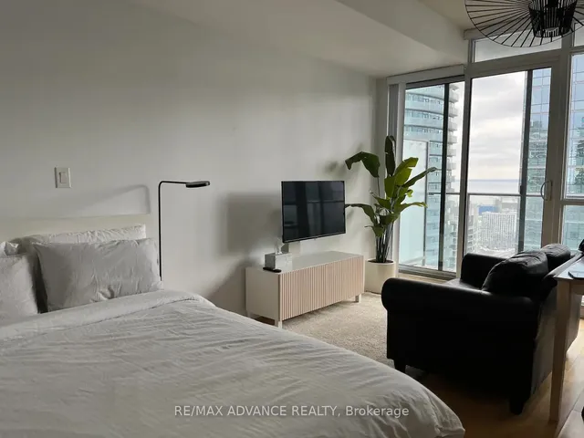 Additional image 3 of 65 Bremner Blvd Unit 3603