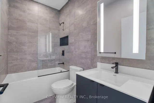 Additional image 19 of 500 Dupont St Unit PH10