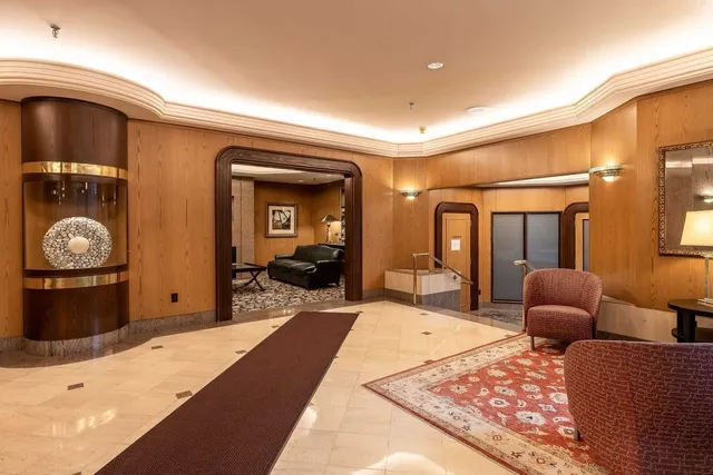 Additional image 18 of 942 Yonge St Unit 703