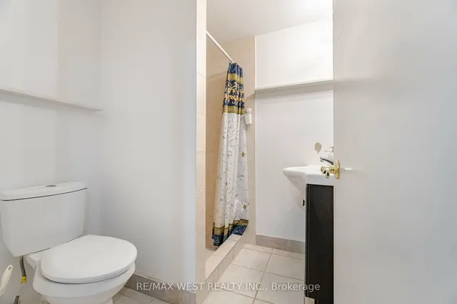 Additional image 30 of 50 Bruce Farm Dr