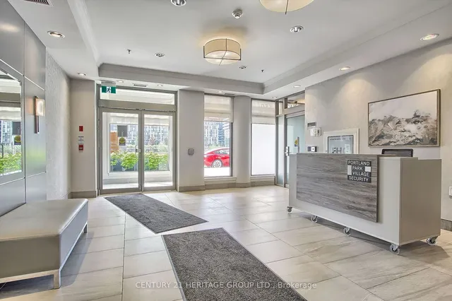 Additional image 3 of 550 Front St Unit PH6