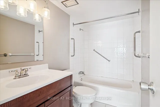 Additional image 18 of 15 La Rose Ave Unit 115