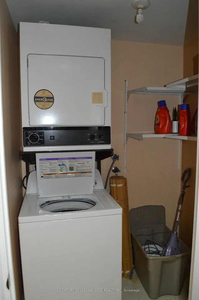 Additional image 21 of 71 Simcoe St Unit 1504