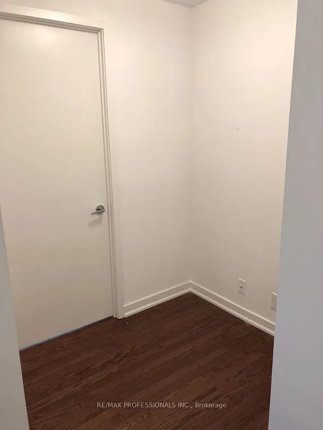 Additional image 2 of 14 York St Unit 412