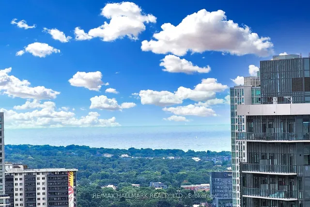 Additional image 34 of 65 St Mary St Unit 3607