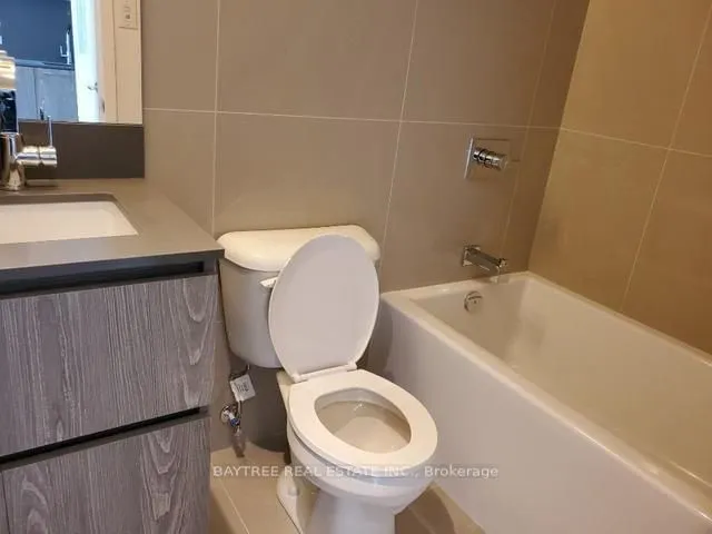 Additional image 7 of 30 Baseball Pl Unit 912