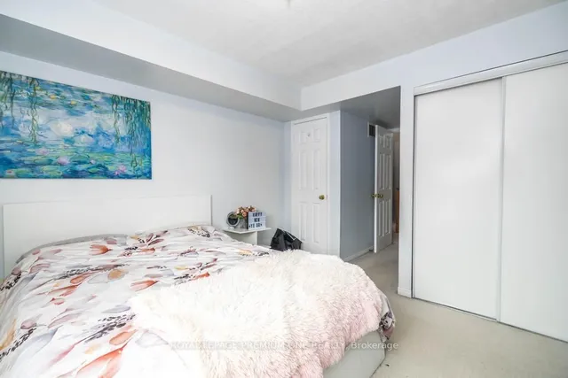 Additional image 22 of 65 Turntable Cres Unit 90