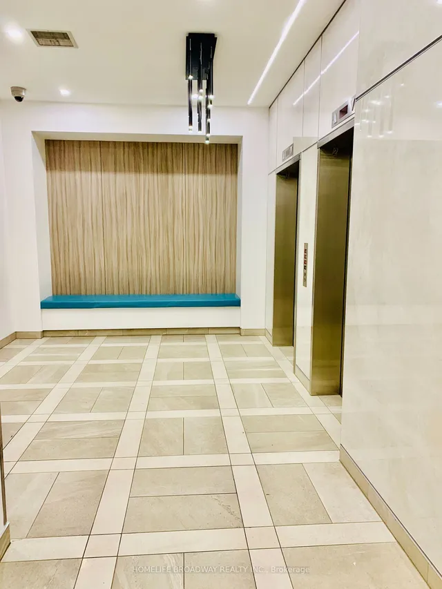 Additional image 21 of 140 Simcoe St Unit 911