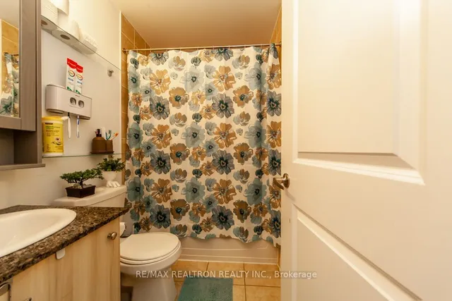 Additional image 33 of 869 Wilson Ave Unit 36