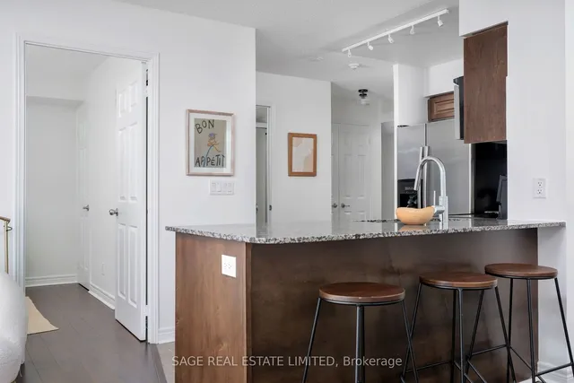 Additional image 9 of 60 Fairfax Cres Unit 309