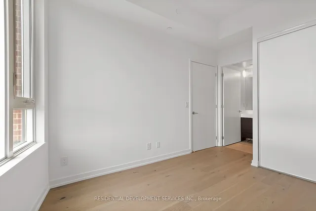 Additional image 19 of 3100 Keele St Unit 714