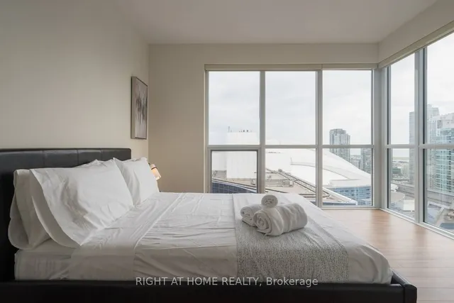 Additional image 17 of 300 Front St Unit 2512