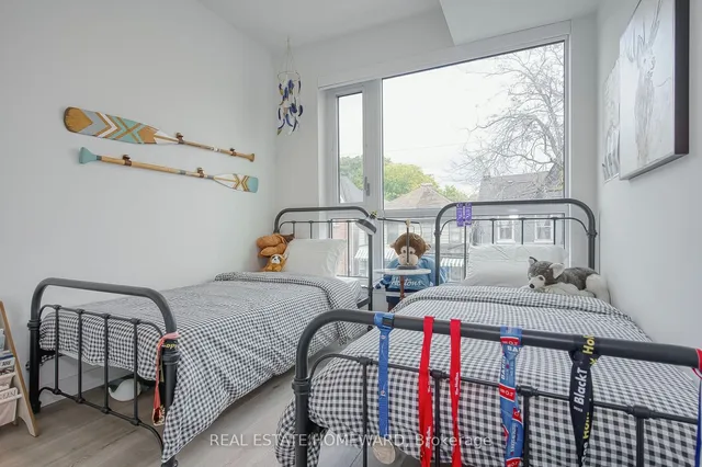 Additional image 18 of 156 Logan Ave Unit 131