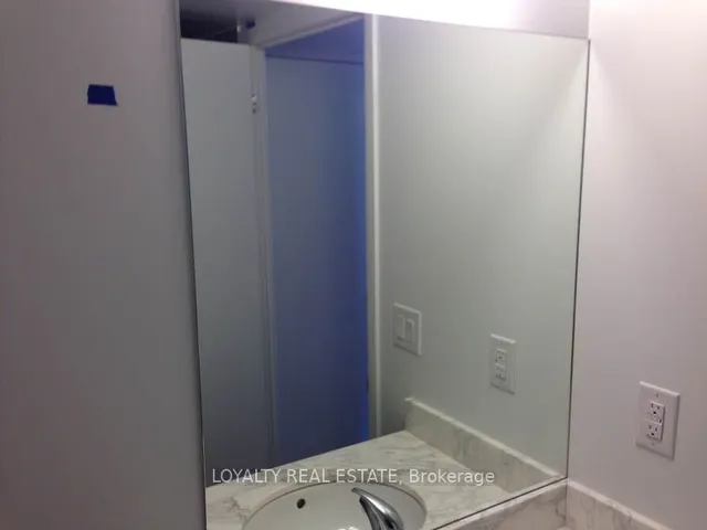 Additional image 10 of 830 Lawrence Ave Unit 733