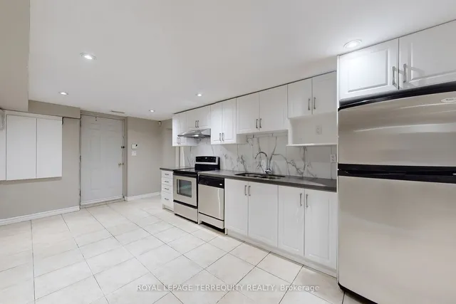 Additional image 20 of 219 Dunview Ave