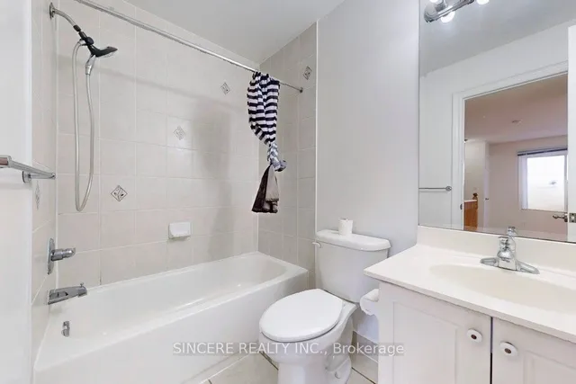 Additional image 25 of 2 Clairtrell Rd Unit C