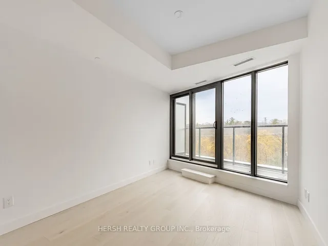 Additional image 11 of 160 Kingsway Cres Unit 411