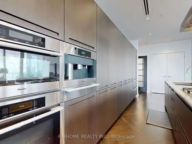 Additional image 14 of 180 University Ave Unit 5004