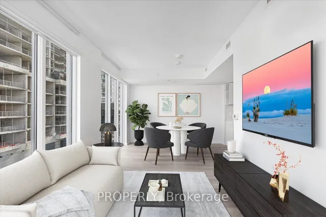 Additional image 2 of 19 Western Battery Rd Unit 322