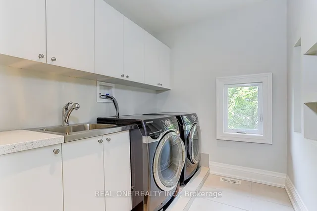 Additional image 35 of 297 Churchill Ave