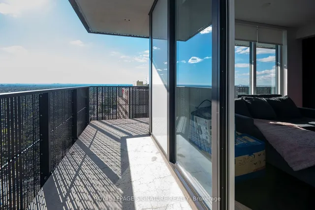 Additional image 15 of 8 Eglinton Ave Unit 3802