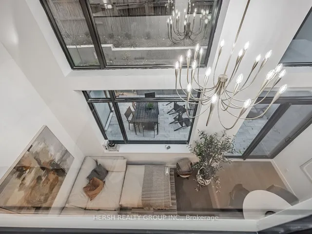 Additional image 18 of 160 Kingsway Cres Unit 101