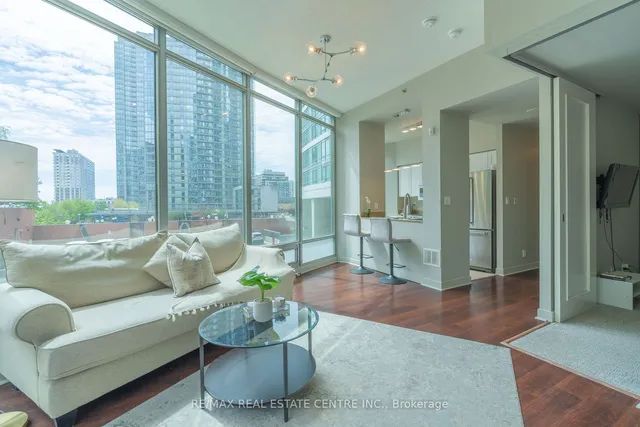 Additional image 14 of 81 Navy Wharf Crt Unit 201