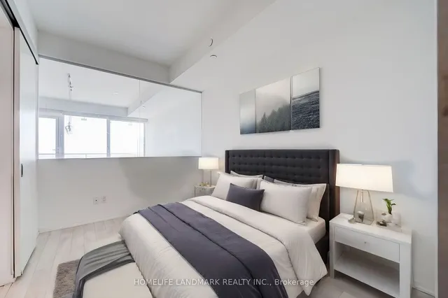 Additional image 10 of 197 Yonge St Unit 4211