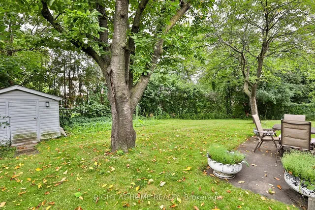 Additional image 20 of 15 Tinton Cres