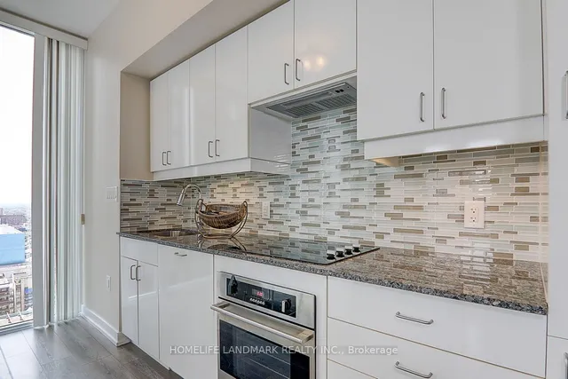 Additional image 16 of 426 university Ave Unit 2203