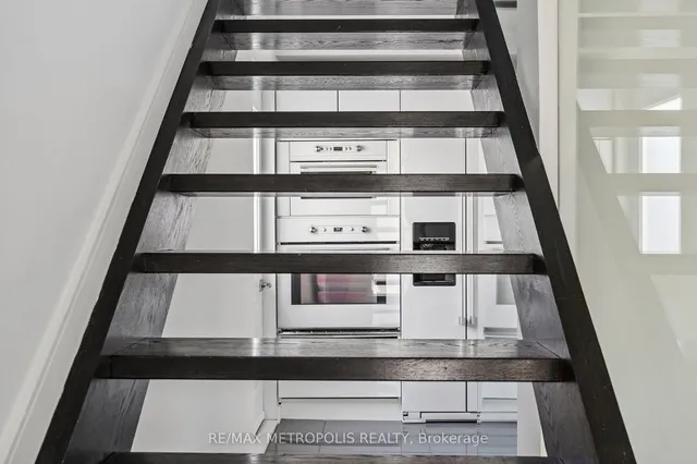 Additional image 18 of 79 Rangoon Rd