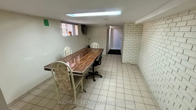 Additional image 27 of 524 Glen Park Ave