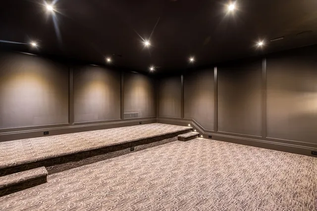 Additional image 32 of 15 Tudor Gate