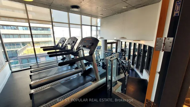 Additional image 23 of 70 Distillery Lane Unit 1807