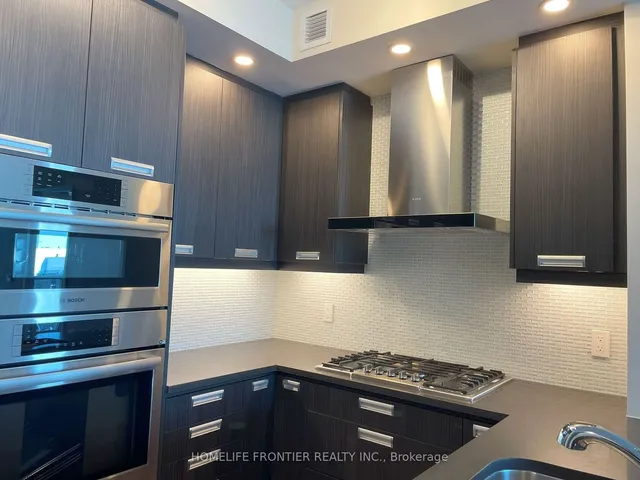 Additional image 11 of 99 John St Unit 4603