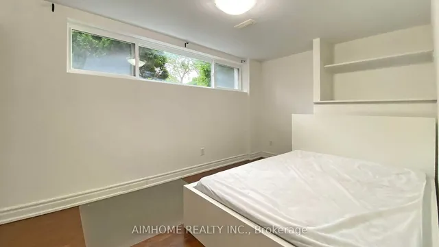 Additional image 27 of 63 Bowerbank Dr