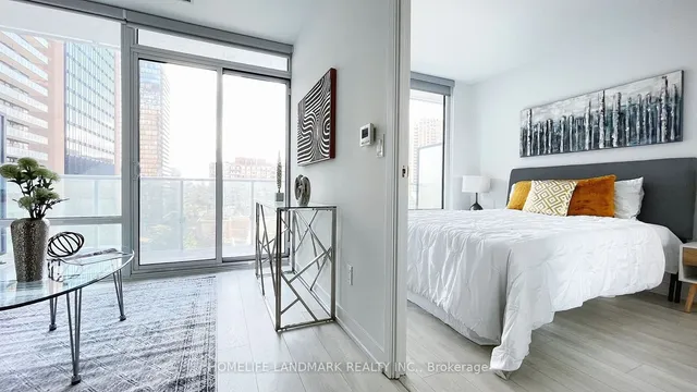 Additional image 12 of 501 Yonge St Unit 801