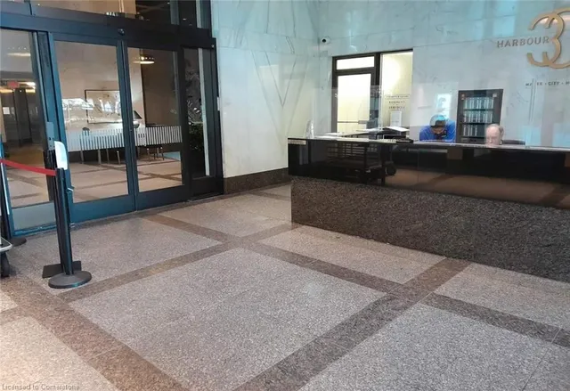 Additional image 36 of 33 Harbour Sq Unit 2037