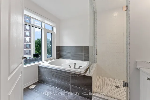 Additional image 24 of 35 Applewood Lane Unit 58